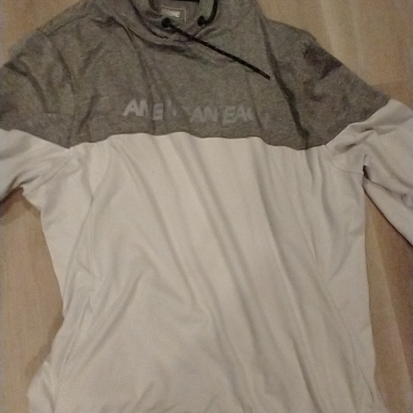 Men's XXL American‎ Eagle grey white flex hoodie - Picture 4 of 6